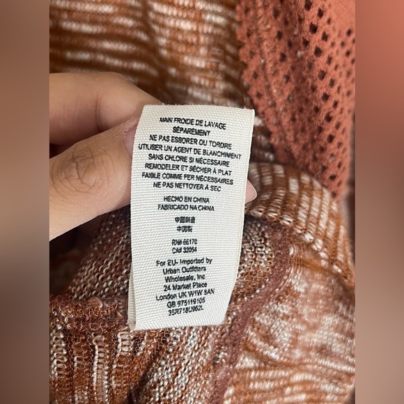 We The Free Burnt Orange Crochet Knit Long Sleeve Pullover Women’s Top Bohemian - Picture 11 of 13